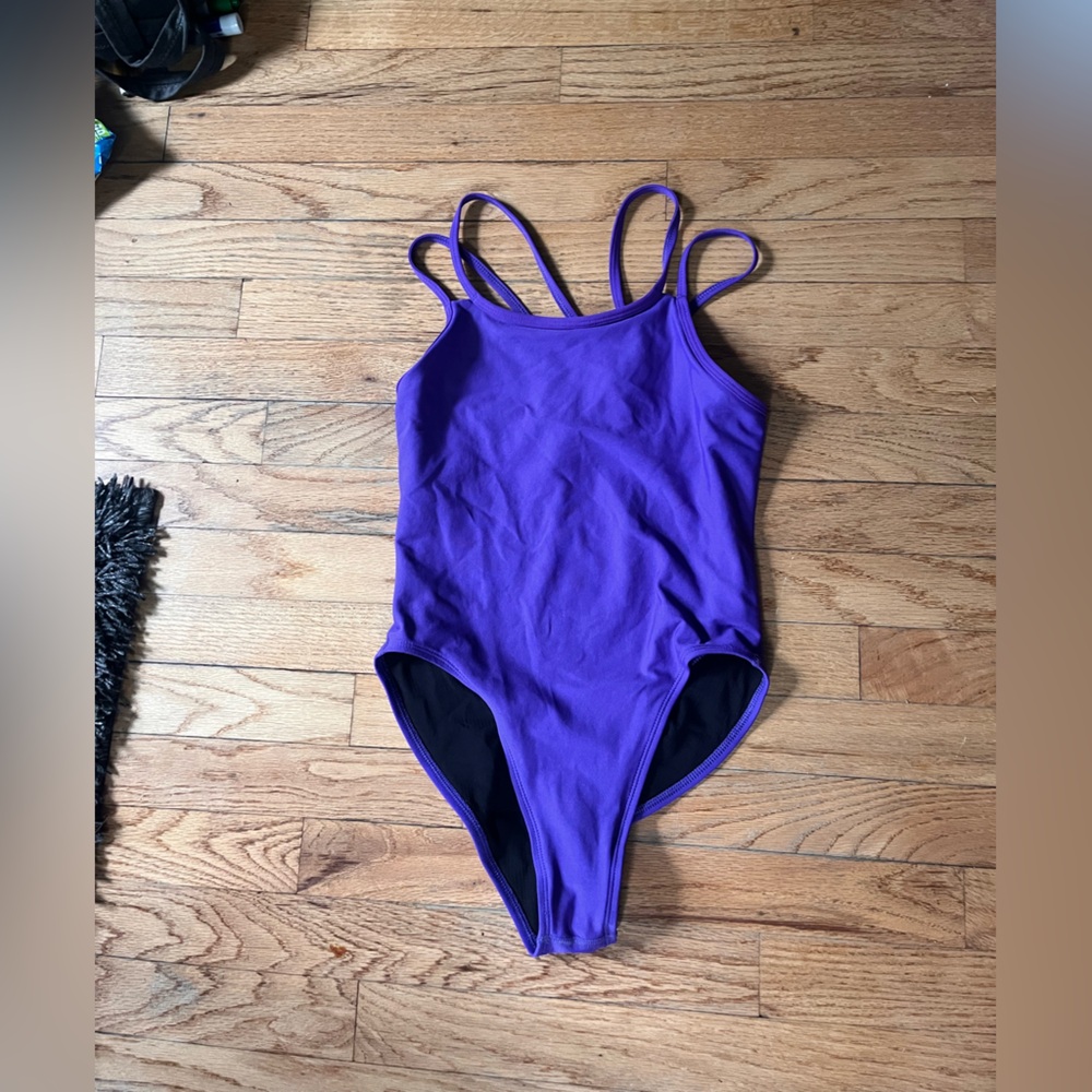 Murray jolyn size 28 onesie